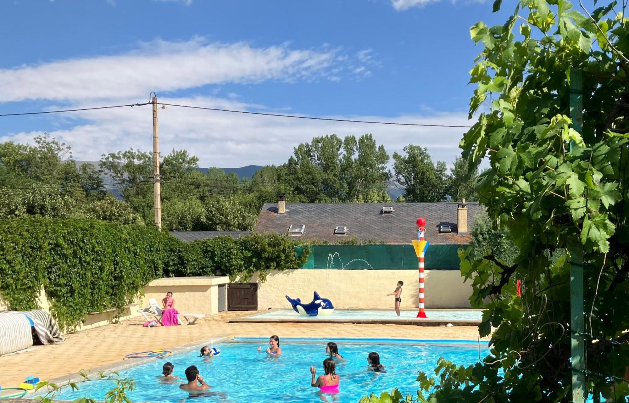 Camping L'Enclave Mobil-Home Estavar エクステリア 写真