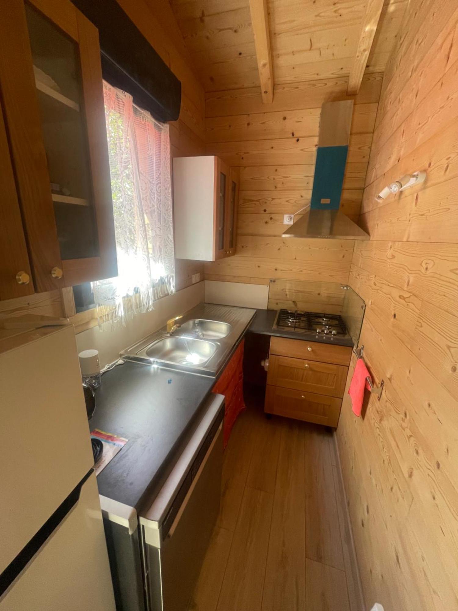 Camping L'Enclave Mobil-Home Estavar エクステリア 写真