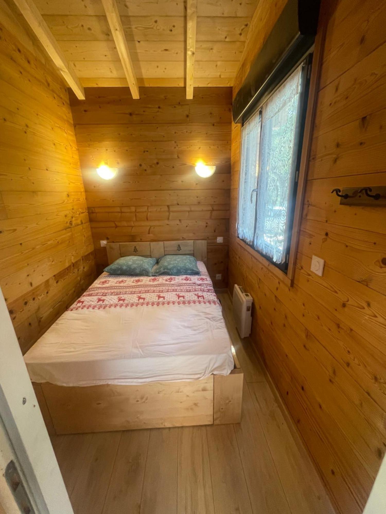 Camping L'Enclave Mobil-Home Estavar エクステリア 写真