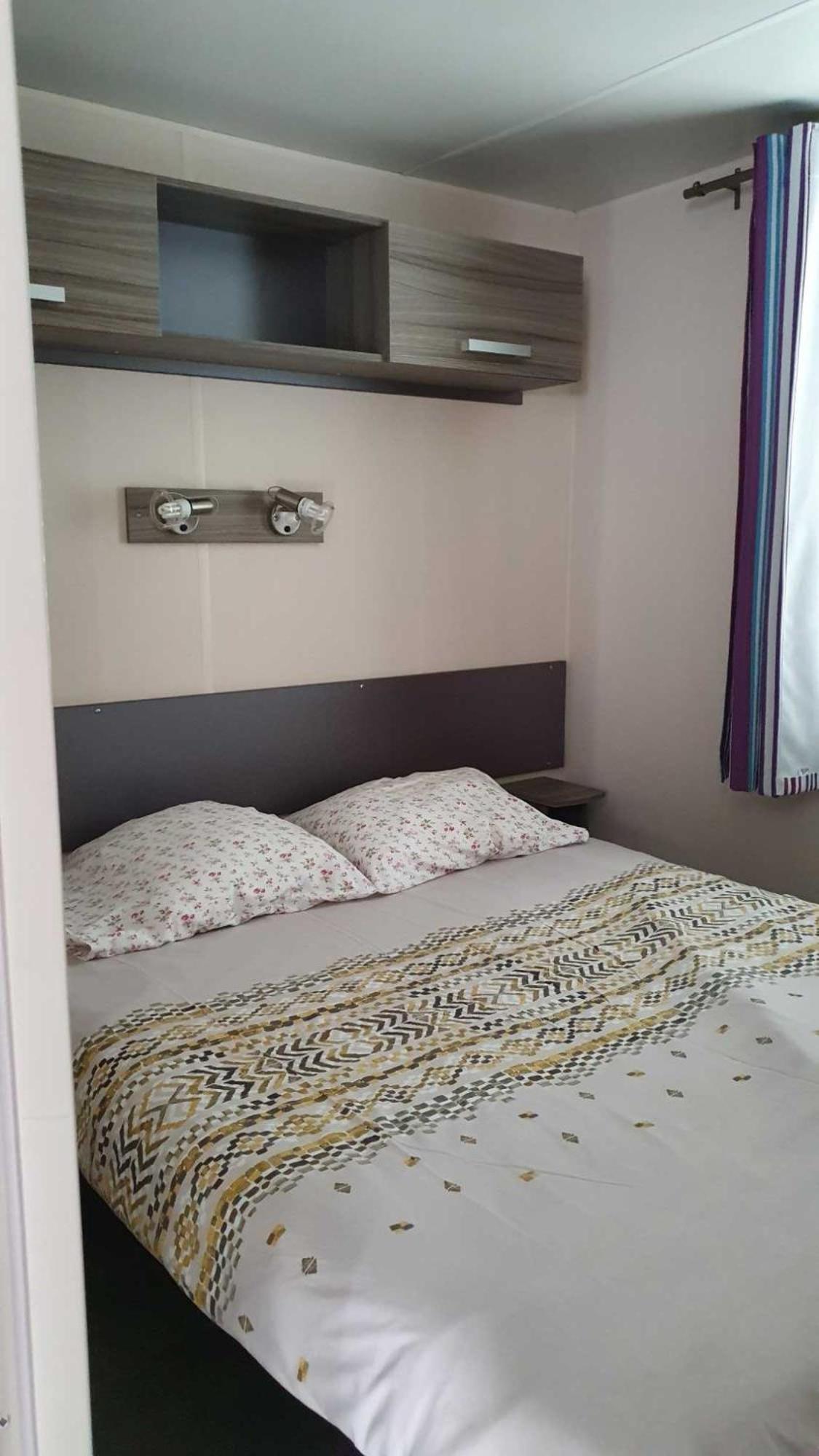 Camping L'Enclave Mobil-Home Estavar エクステリア 写真